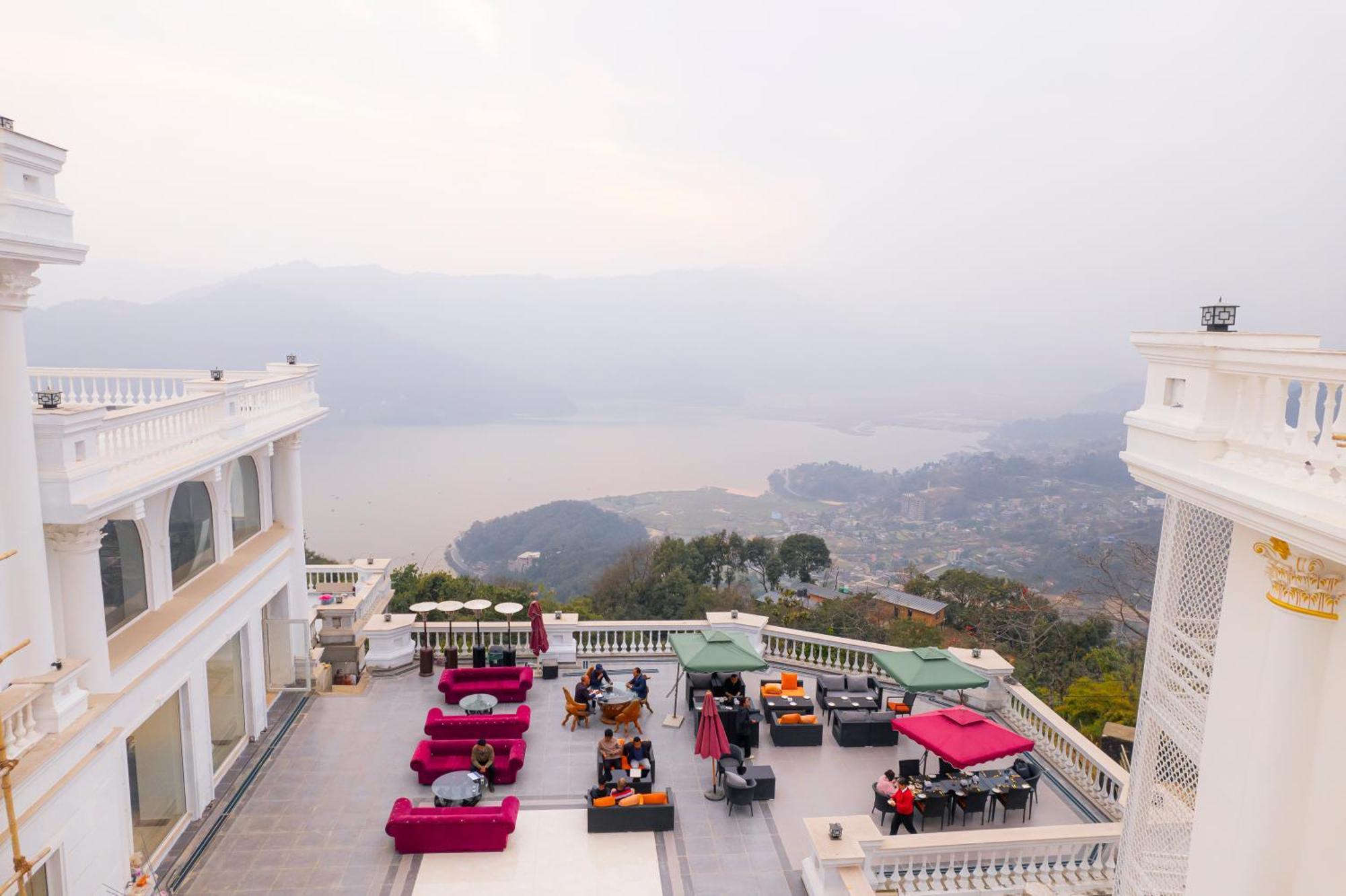 Le Glamour Resort & Wellness Spa Ποκάρα Εξωτερικό φωτογραφία