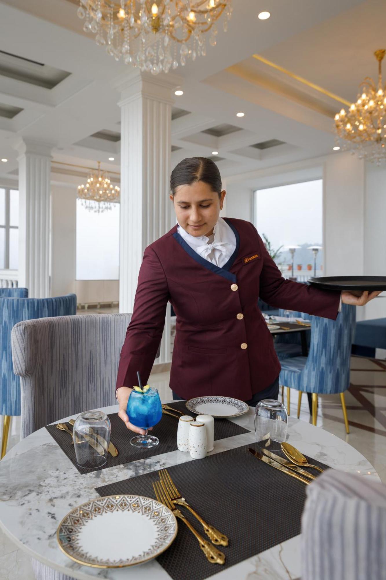 Le Glamour Resort & Wellness Spa Ποκάρα Εξωτερικό φωτογραφία