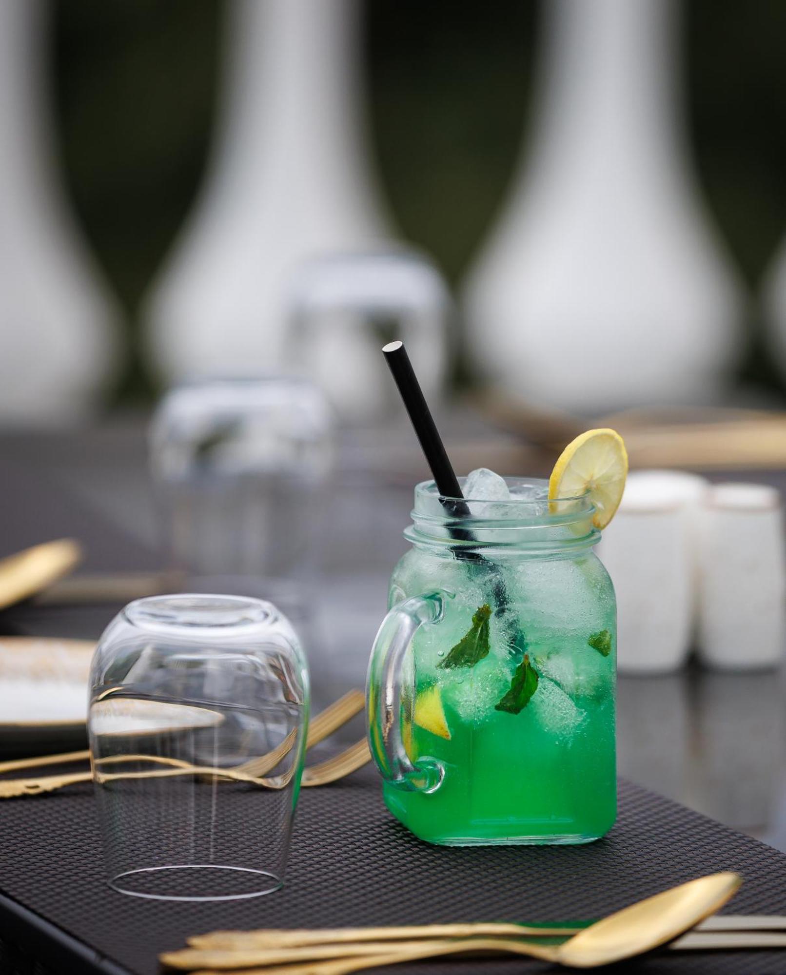 Le Glamour Resort & Wellness Spa Ποκάρα Εξωτερικό φωτογραφία